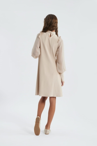 sukienka luna, sukienka dziewczęca, polski producent, odzież dziecięca, hurtownia internetowa, moda dziecięca, elegancka sukienka, szyfonowe rękawy, falbanki, beżowa sukienka